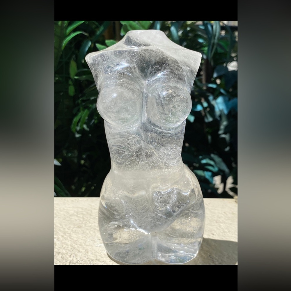 3LB Quartz Goddess - Picture 6 of 11